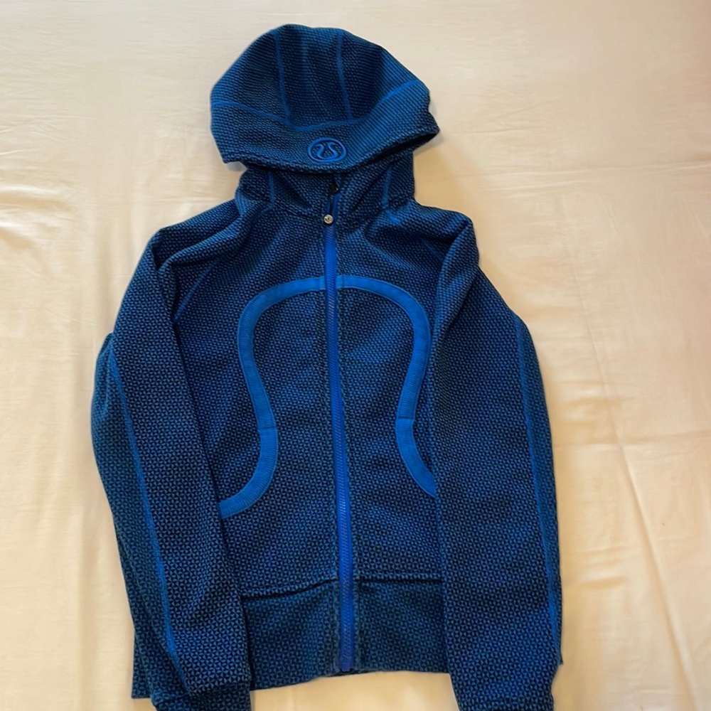 Lululemon, full length full zip scuba